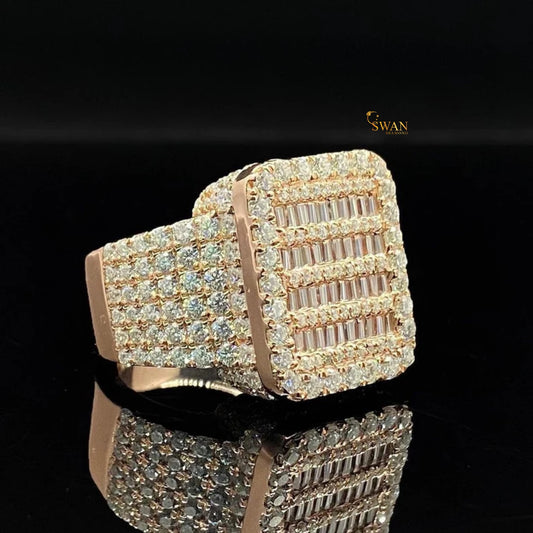 Iced Out Rose Gold Hip Hop Ring with Full Diamond Pave Sparkle Luxury Square Face Bling Statement Jewelry for Men Rapper Urban Style SwanDiamond