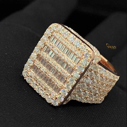 Iced Out Rose Gold Hip Hop Ring with Full Diamond Pave Sparkle Luxury Square Face Bling Statement Jewelry for Men Rapper Urban Style SwanDiamond