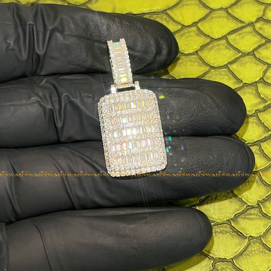 Gorgeous Looking Hip Hop Round And Baguette Cut VVs Moissanite Diamonds Iced Out 925 Sterling Silver Pendant For Unisex