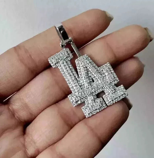 Custom Letter round Brilliant Cut Moissanite S925 Sterling Silver Unisex Pretty Design Inced out