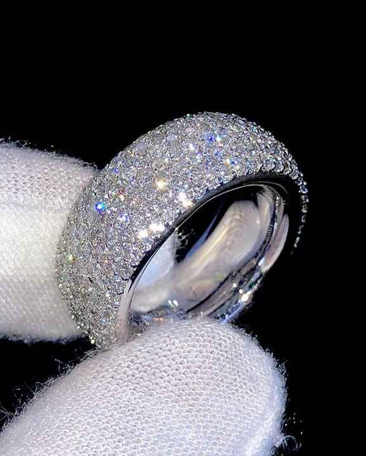 Exclusive Round Brilliant Cut VVs original Moissanite Diamonds Iced Out Hip Hop 925 Silver Band In Luxury Custom Design