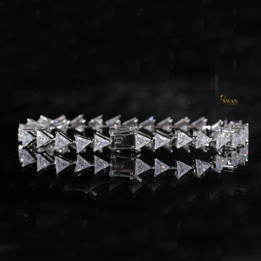 Luxury Luxury Trillion Cut Diamond Tennis Bracelet in Silver with Sparkling Natural Stones Elegant Statement Jewelry for Men and Women Diamond Tennis Bracelet in Silver with Sparkling Natural Stones Elegant Statement Jewelry for Men and Women swandiamond
