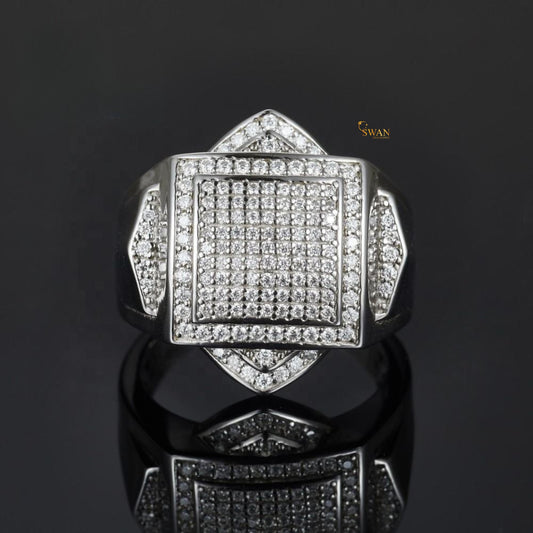 Hip Hop Ring Luxury Square Cluster Diamond Ring for Men Full Pave Statement Jewelry Bold Silver Iced Out Fashion Wedding Band SwanDiamond
