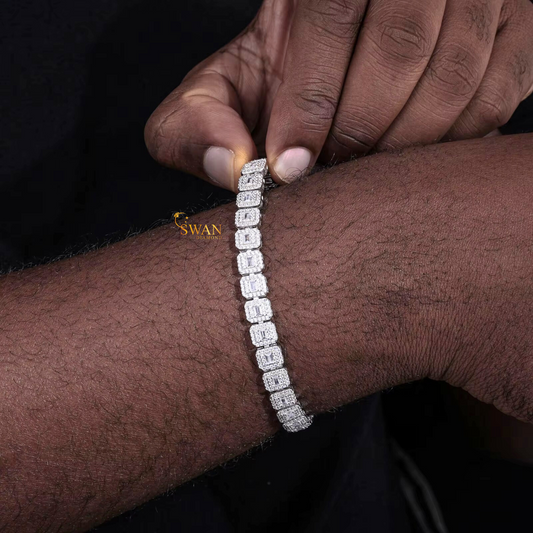 Luxury Emerald and Baguette Cut Diamond Tennis Bracelet in White Gold Sparkling Natural Diamond Jewelry Sophisticated Gift for Her swandiamond