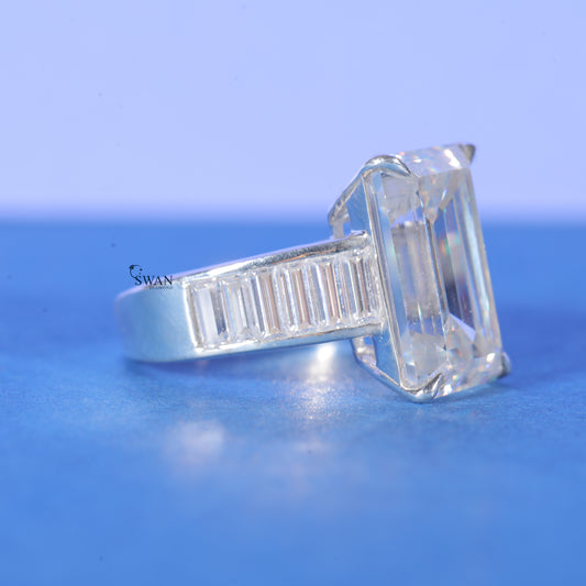 Emerald Cut VVS1 Clarity Lab Grown Diamond Women's Ring