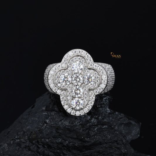 Iced Out Clover Hip Hop Ring & Diamond Silver Bling Luxury Statement Jewelry for Rappers Bosses and Streetwear Kings SwanDiamond