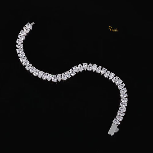 Elegant Pear Cut Diamond Tennis Bracelet in White Gold Sparkling Natural Diamond Jewelry Timeless Luxury Statement Gift for Her swandiamond