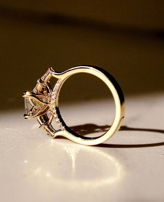 Emerald Cut Fancy vvs1 Moissanite Engagement Ring For Women