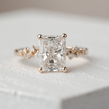 Cluster Set 2.5Ct Radiant Cut Proposal Rings For Women
