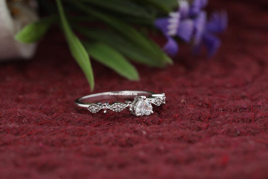 Vintage Heart cut Moissanite Engagement Ring