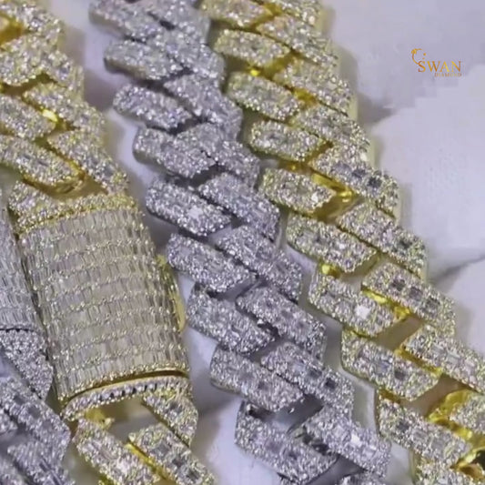 Cuban Link Diamond Bracelet White Gold and Yellow Gold Plated Luxury Statement with Full Pave Setting for Men and Women Hip Hop Jewelry swandiamond