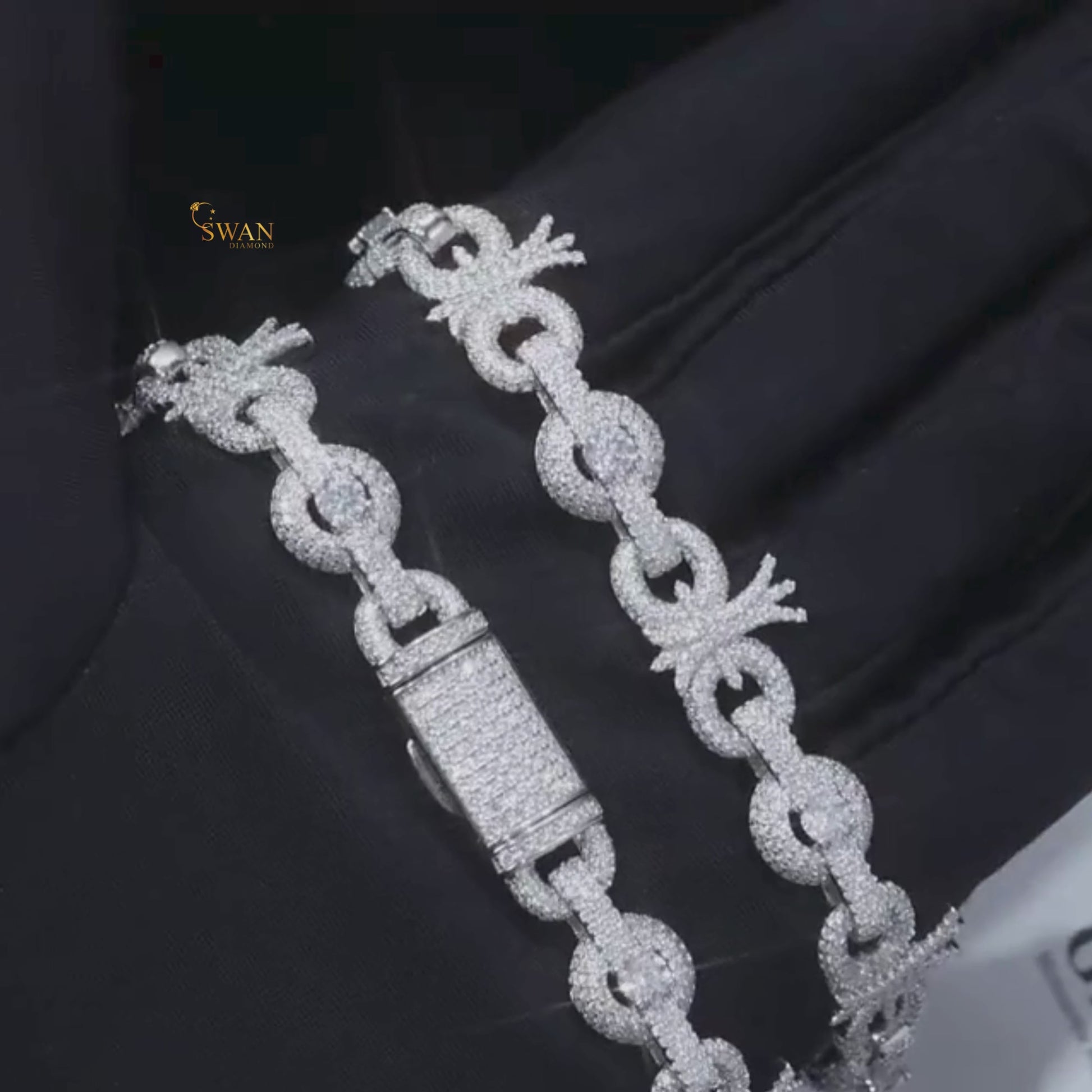 Iced Out Diamond Circle Bracelet Luxury Link Jewelry with Sparkling Pave Natural Diamonds for Men and Women swandiamond